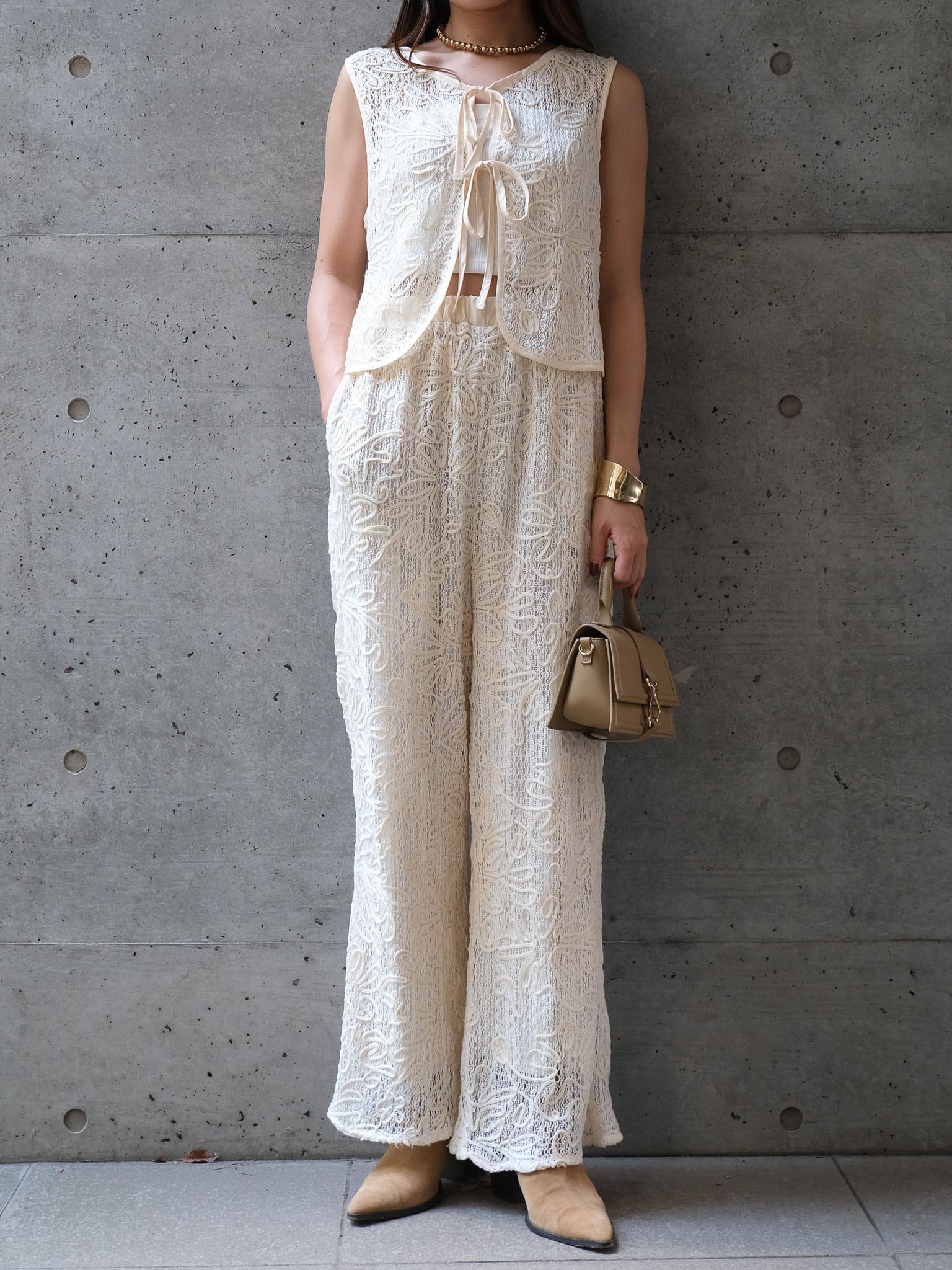 LACE TOPS(レーストップス)