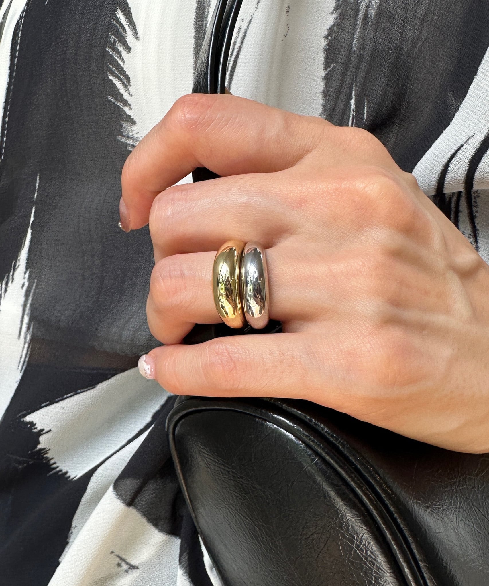 BICOLOR VOLUME RING(バイカラーボリュームリング or イヤーカフ )