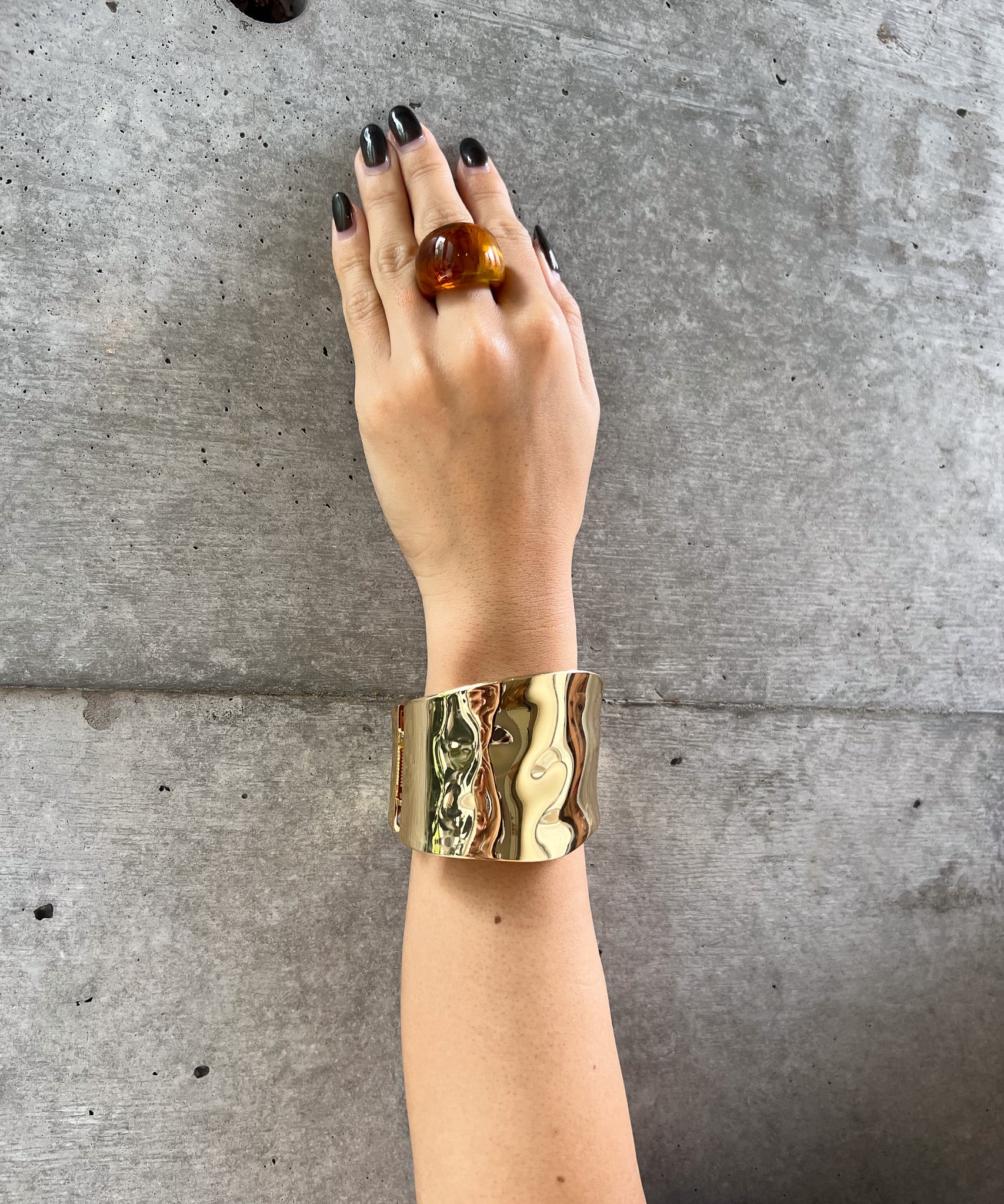 VOLUME BANGLE(ボリュームバングル)