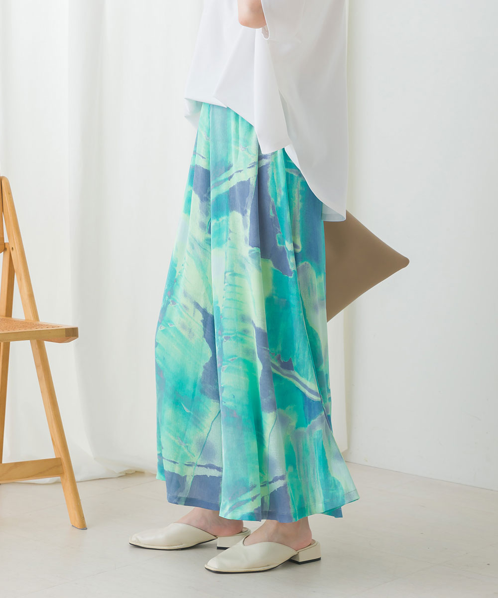 ぼかし柄フレアスカンツ