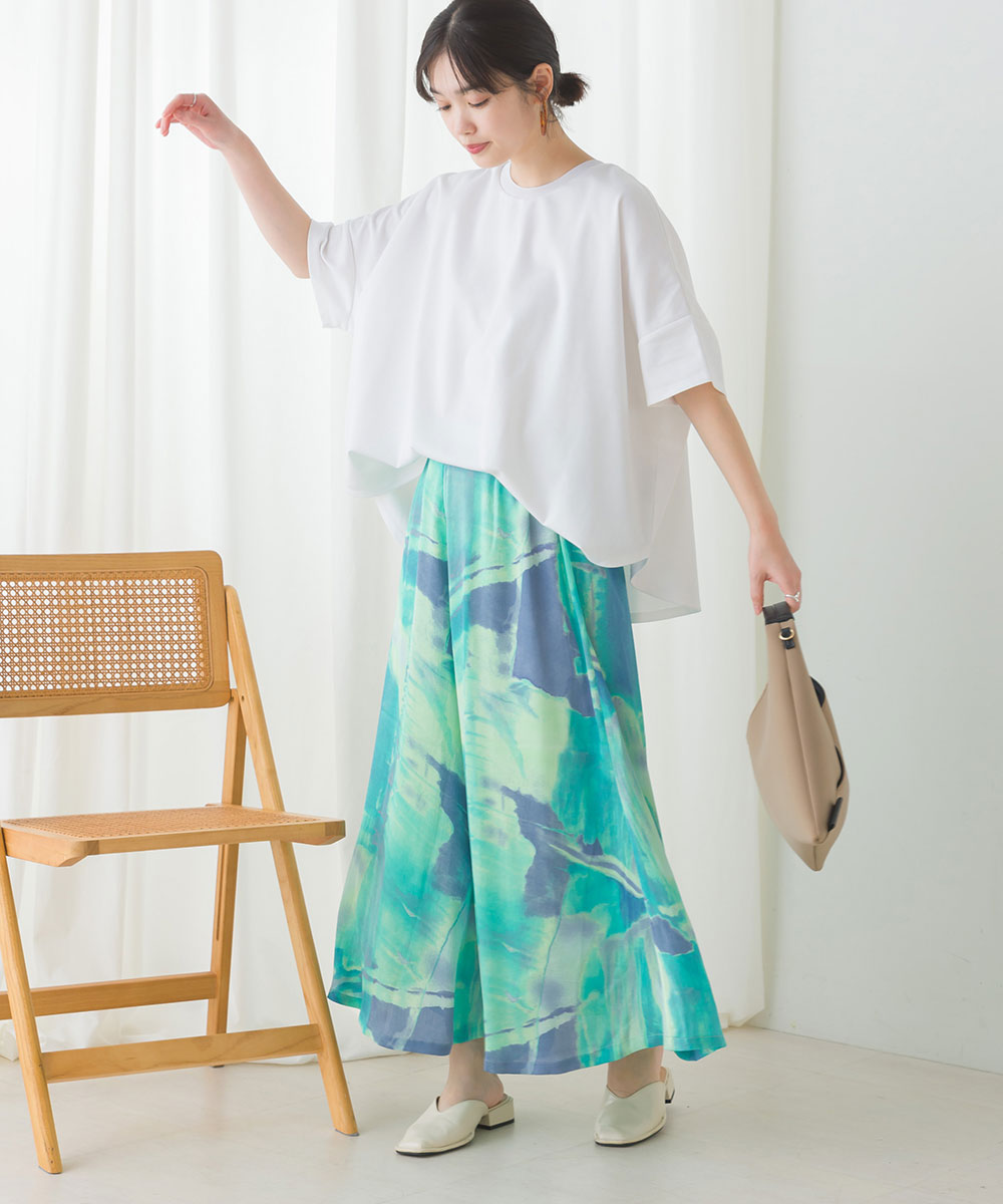 ぼかし柄フレアスカンツ