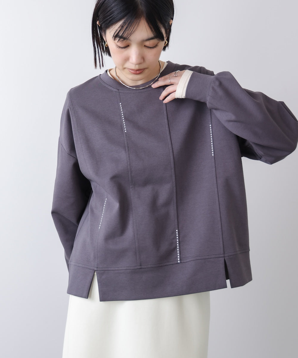 【WEB限定】ライン刺繍プルオーバー