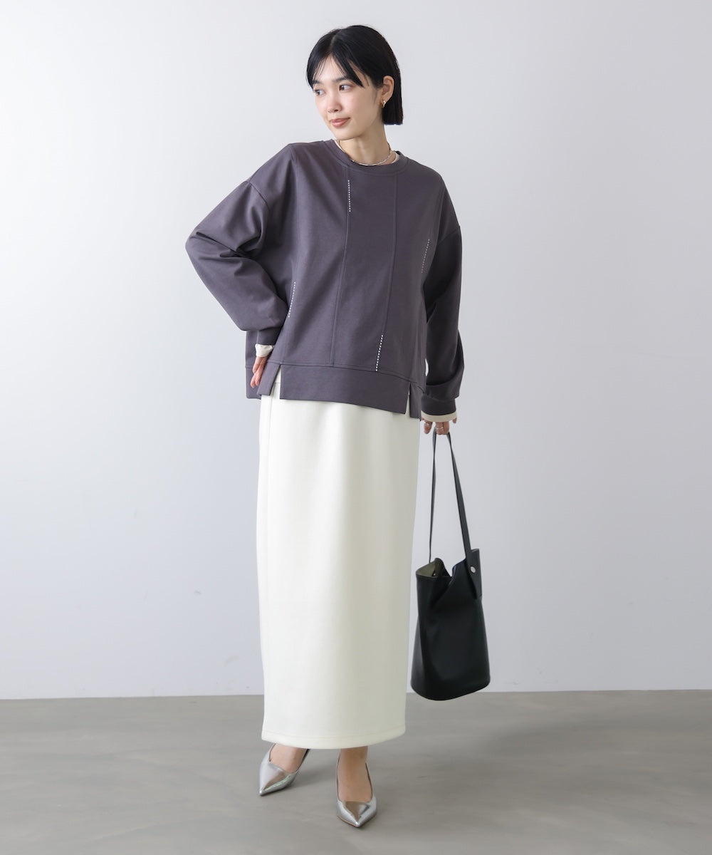 【WEB限定】ライン刺繍プルオーバー
