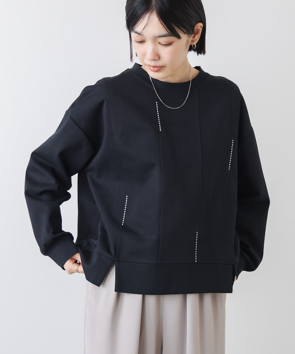 【WEB限定】ライン刺繍プルオーバー