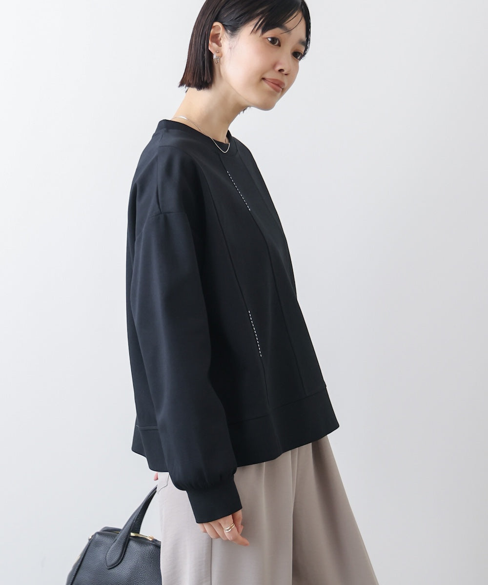 【WEB限定】ライン刺繍プルオーバー