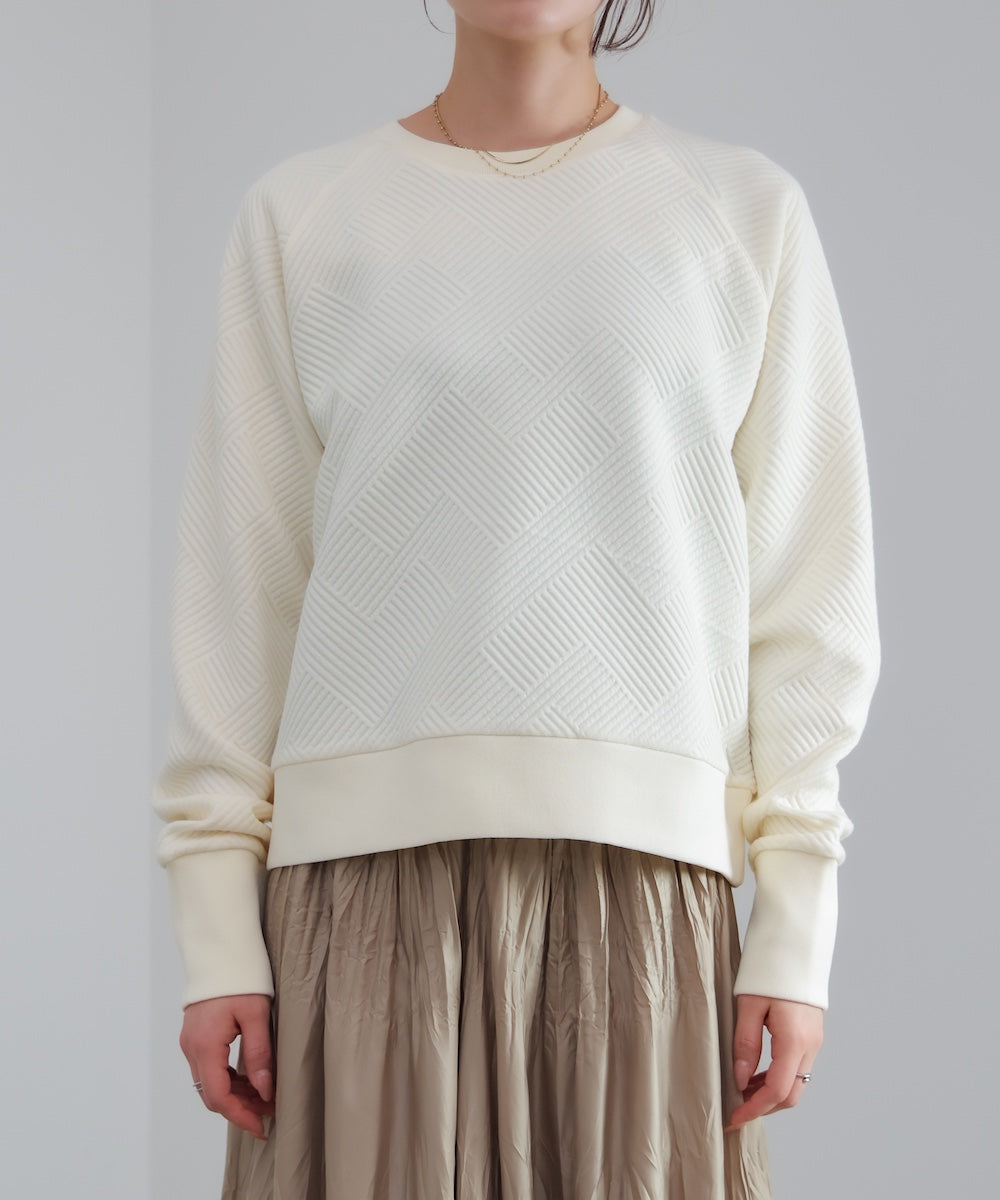 ジャガードプルオーバー