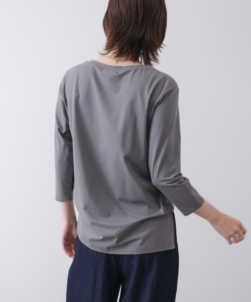 箔ロゴプリント五分袖Tシャツ