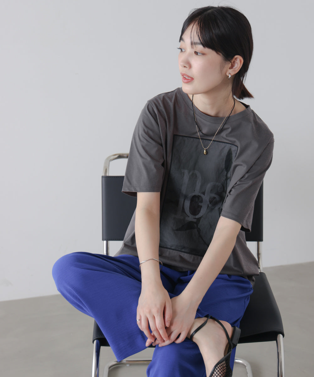 フラワーロゴプリントTee