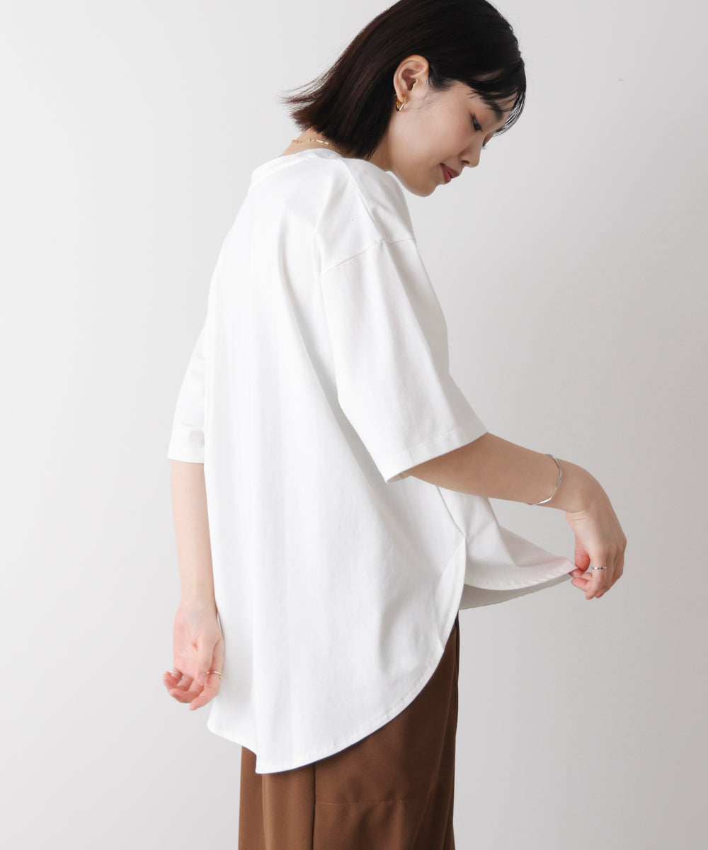 ドールモチーフTシャツ