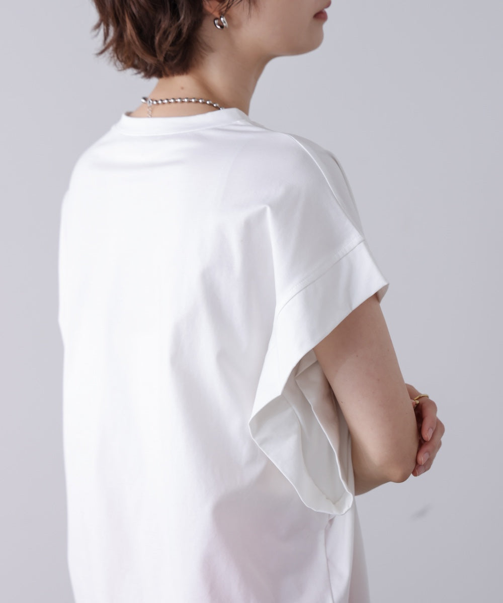 メタリックプリントTシャツ
