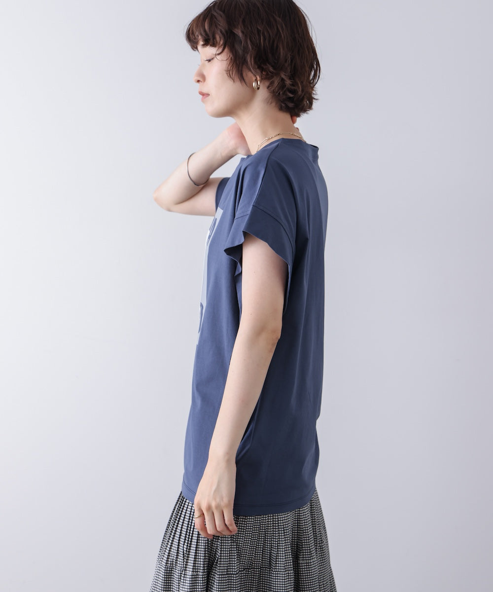 メタリックプリントTシャツ