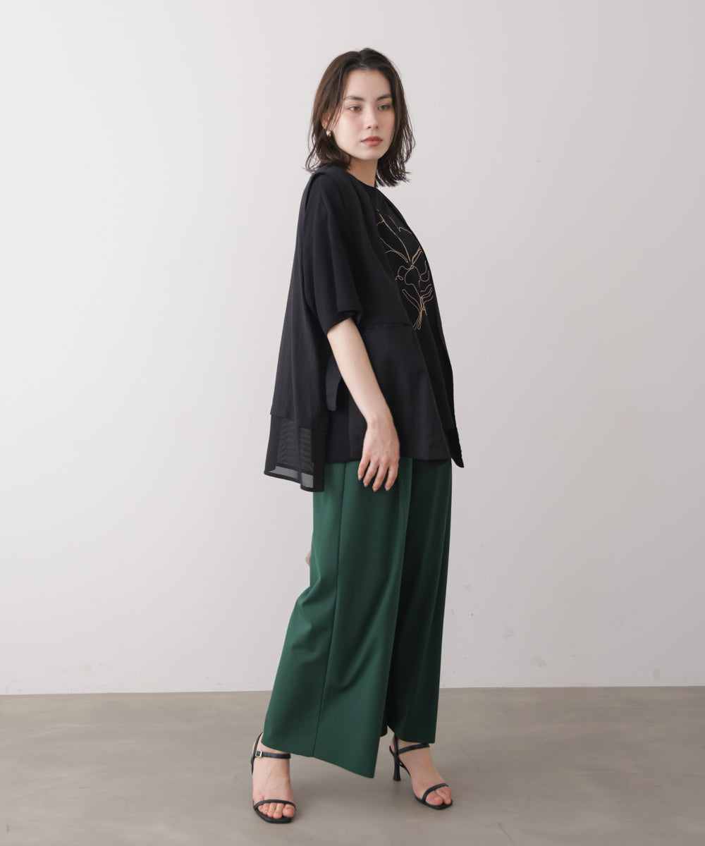 アートフラワーモチーフTシャツ