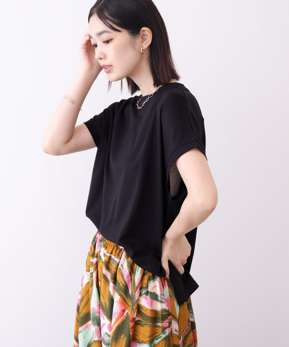 シンプルライトポンチプルオーバー