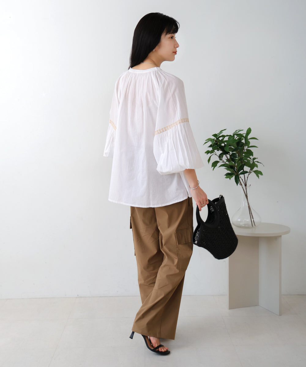 【WEB限定】インドレースライン柄刺繍ブラウス