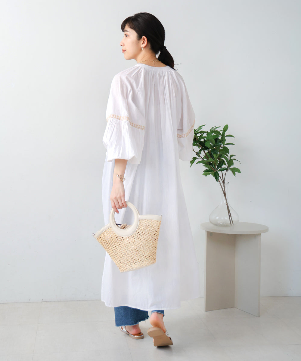 【WEB限定】インドレース柄刺繍ワンピース