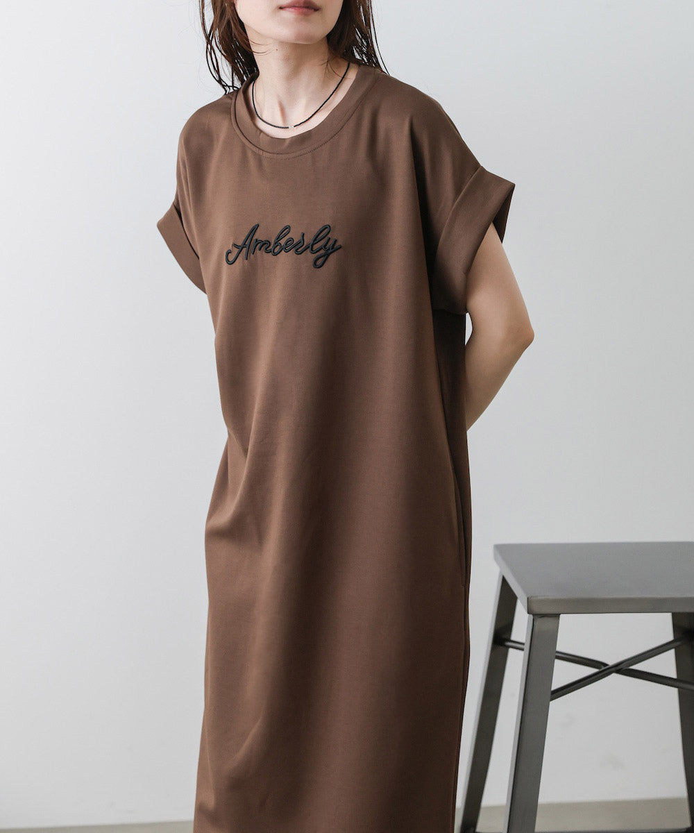 刺しゅうロゴカットワンピース