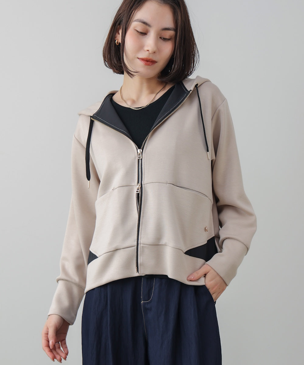 裾レイヤードバックラインZipパーカー