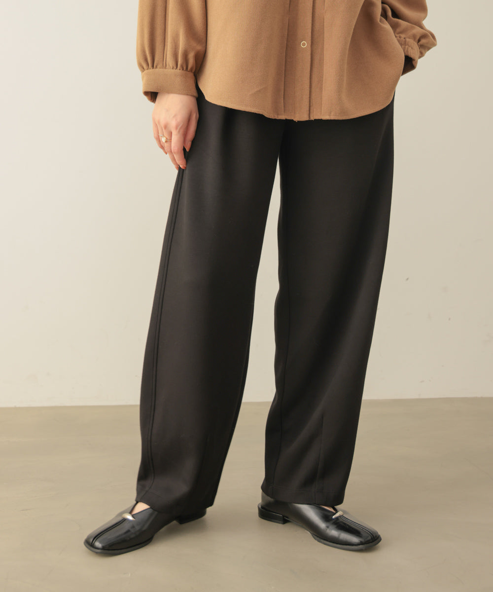 パウンドストレッチバレルパンツ