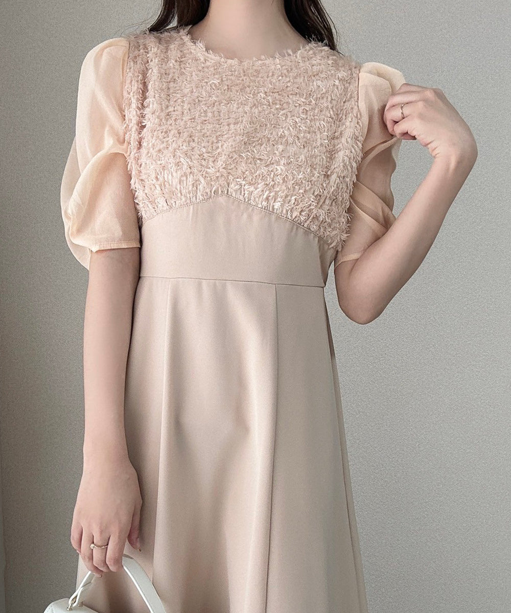 【オケージョンドレス/結婚式/2サイズ展開/SET ITEM/インナー付き/裏地付き】シャギー切替フレアーラインワンピース