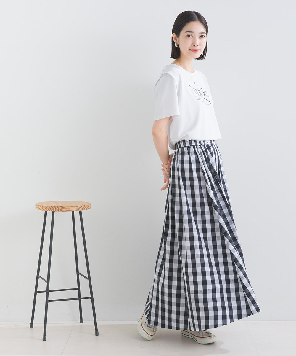 タックボリュームフレアスカート