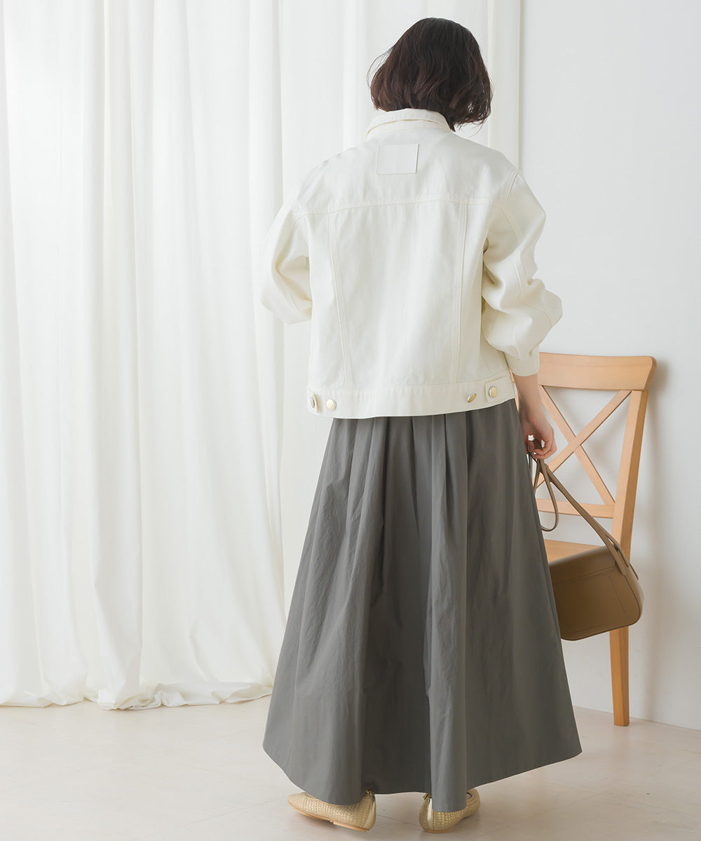タックボリュームフレアスカート