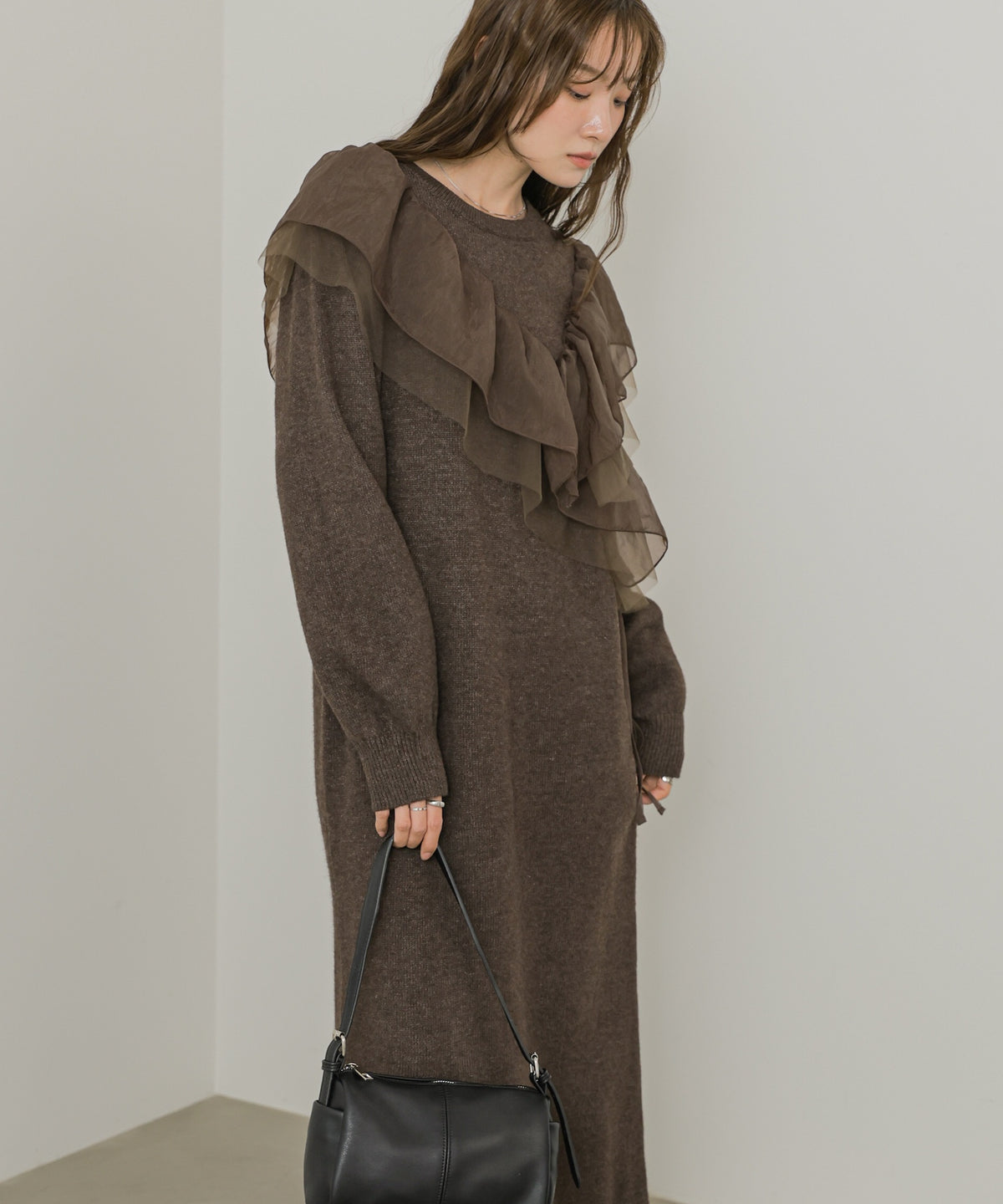 【S・Mサイズ展開】アシンメトリーフリルニットワンピース