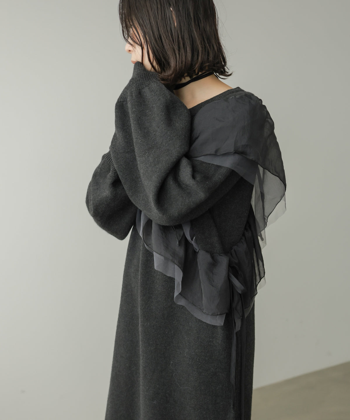 【S・Mサイズ展開】アシンメトリーフリルニットワンピース