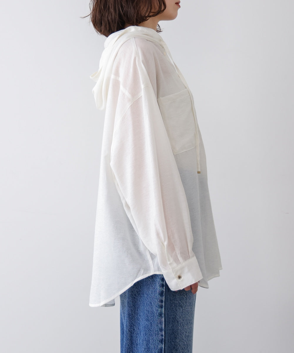 フーデットシャツ