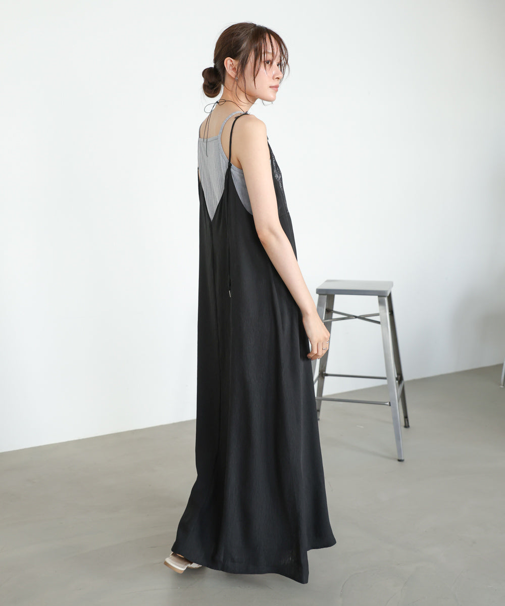 【サイズ展開あり】レーススカラップマットサテンキャミワンピース