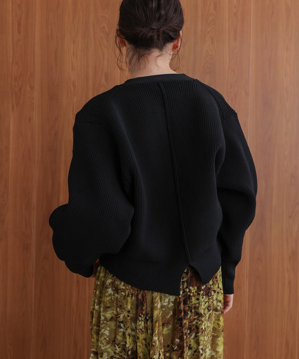 【WEB限定】ビッグ釦柄切替カーディガン