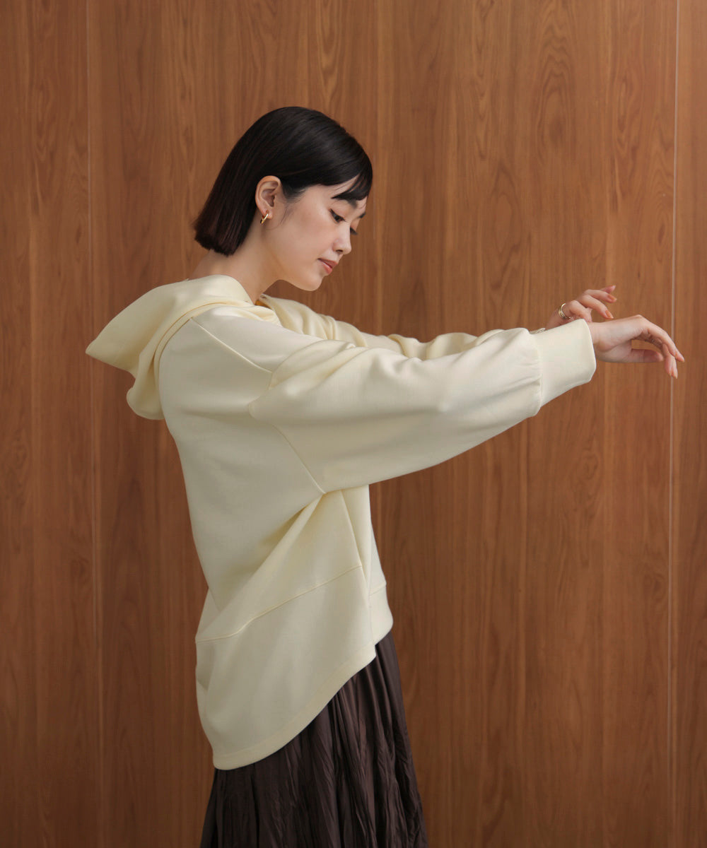 【WEB限定】シンプルロゴコクーンパーカー