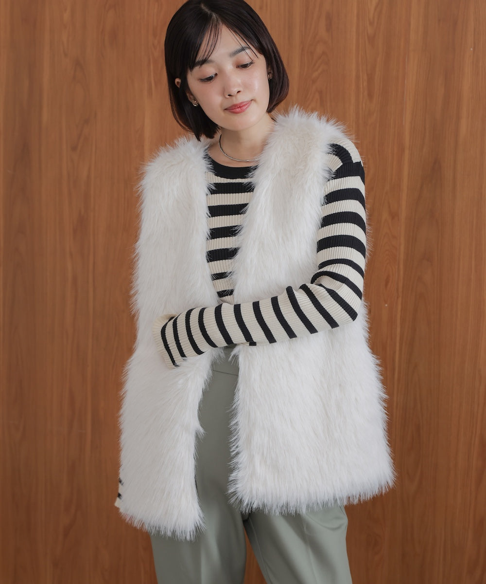 【WEB限定】フェイクロングフォックスファーベスト