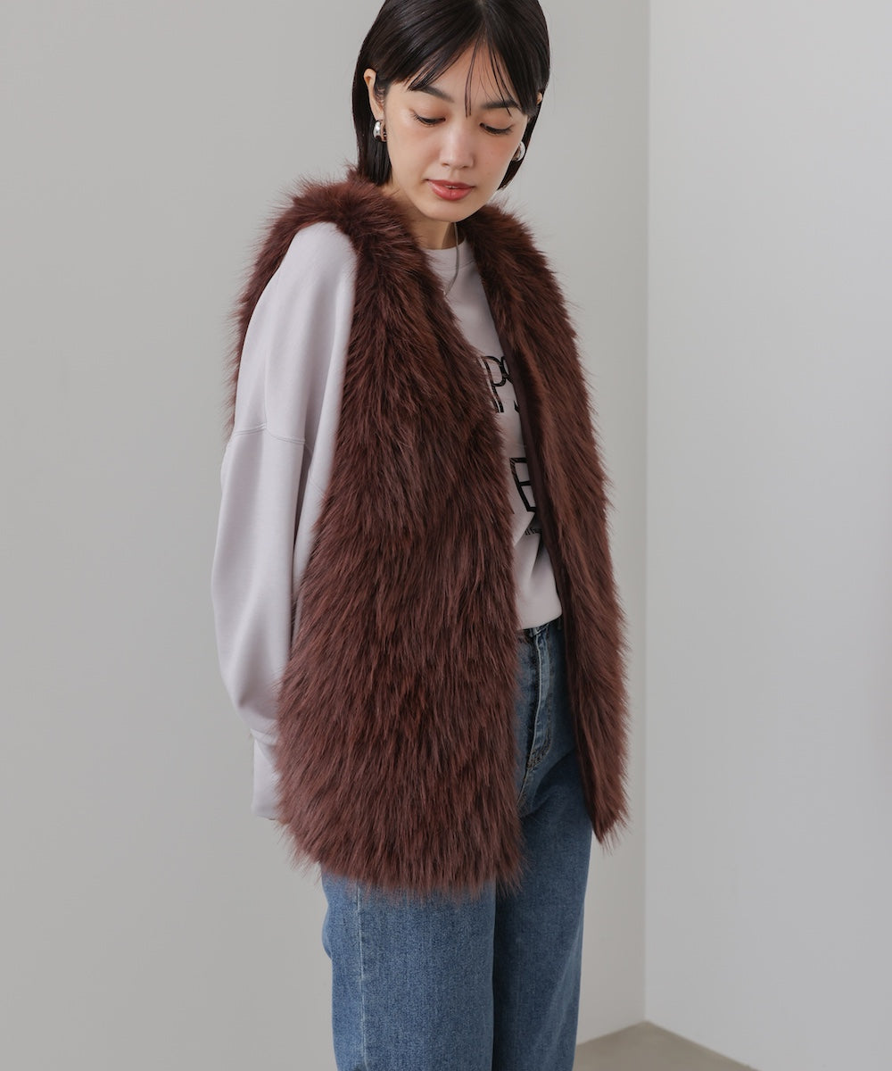 【WEB限定】フェイクロングフォックスファーベスト