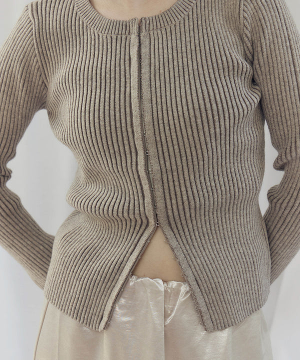 CREW NECK CARDIGAN