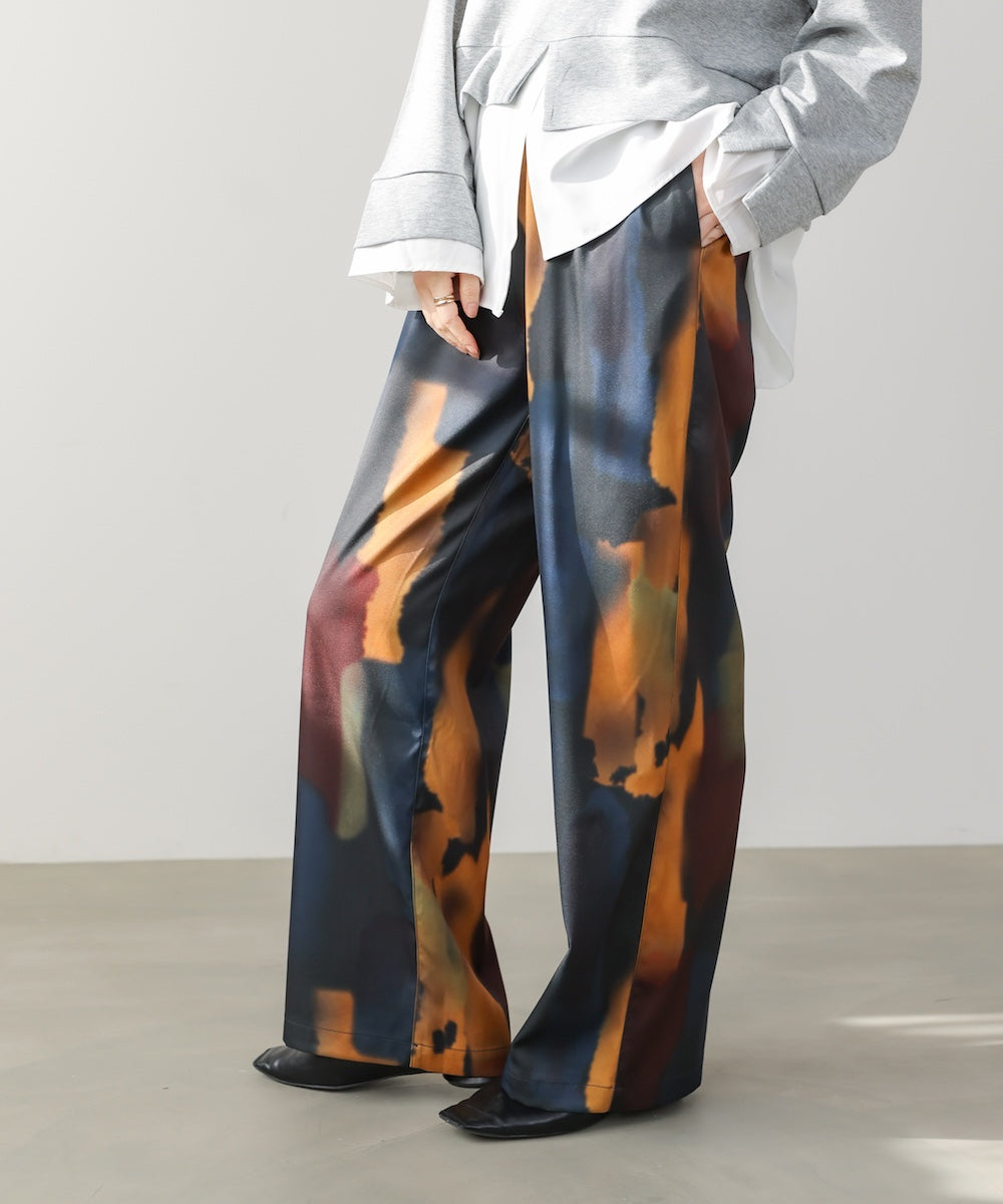 水彩柄ワイドイージーパンツ
