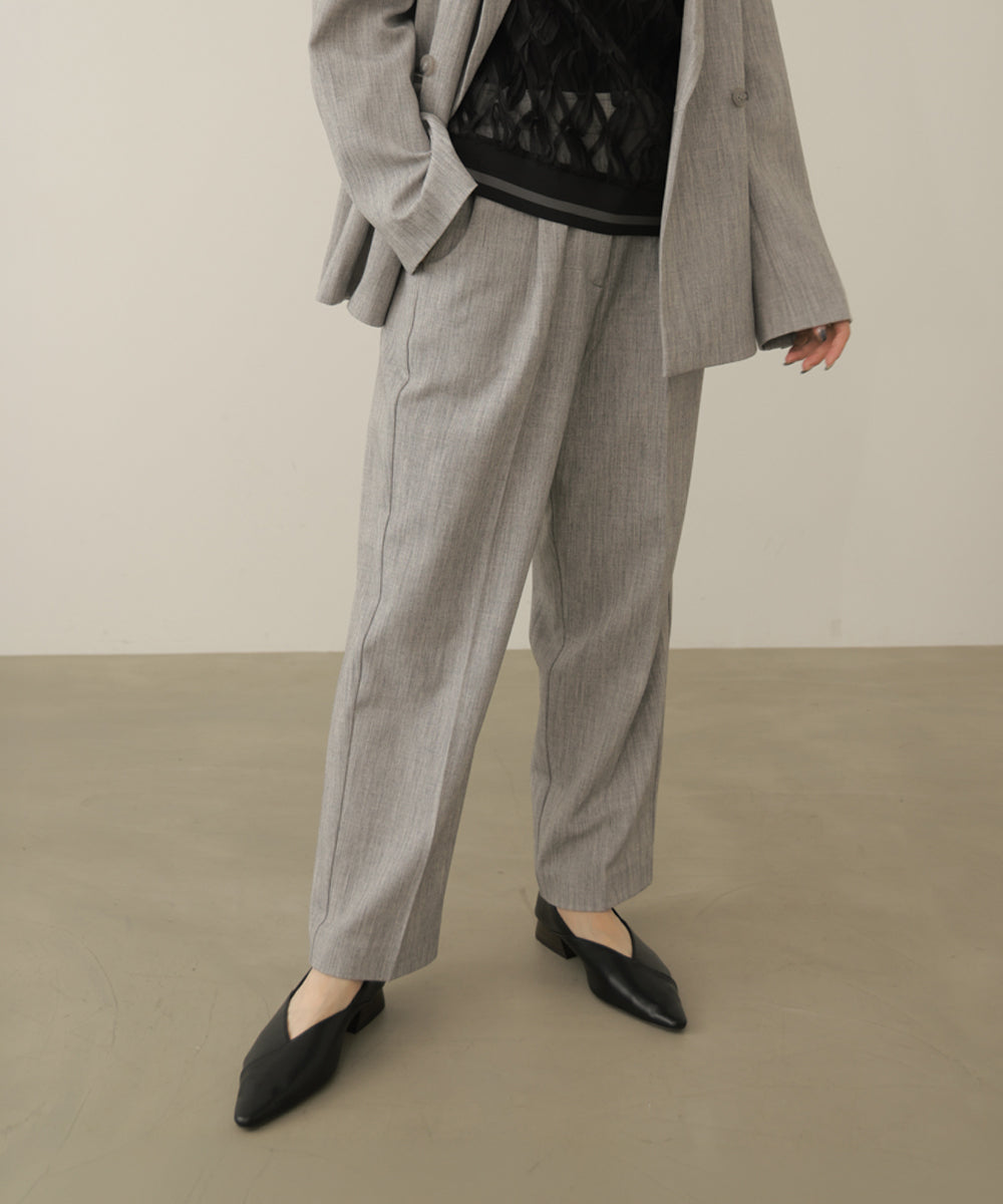 SLIMUP+タックパンツ