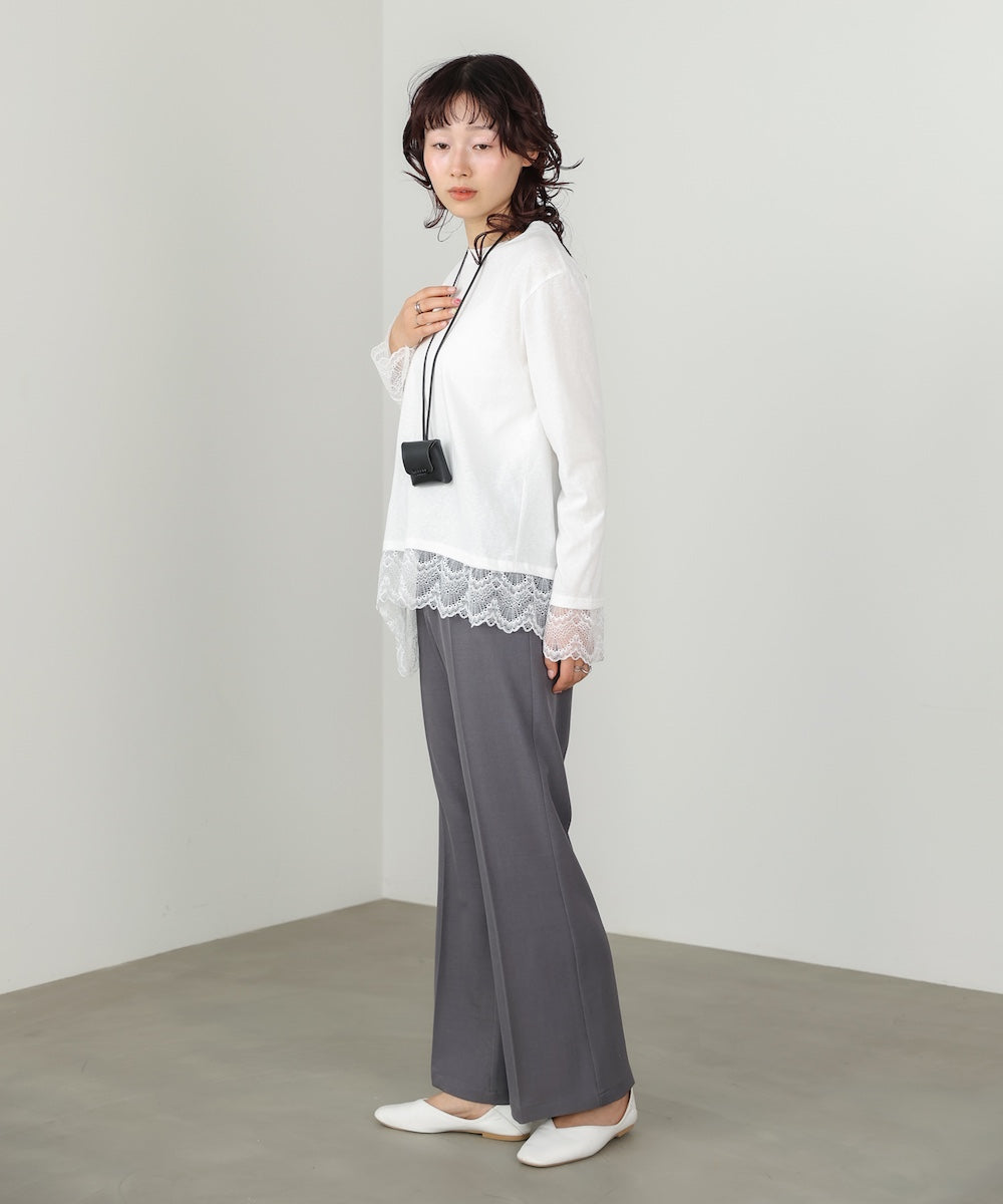 ストレッチツイルセミフレアスラックスパンツ