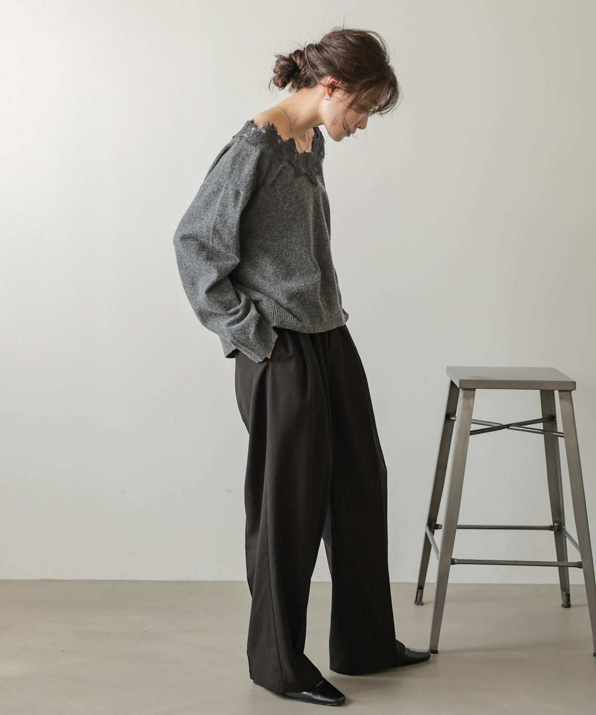 ウールライクツータックストレートパンツ