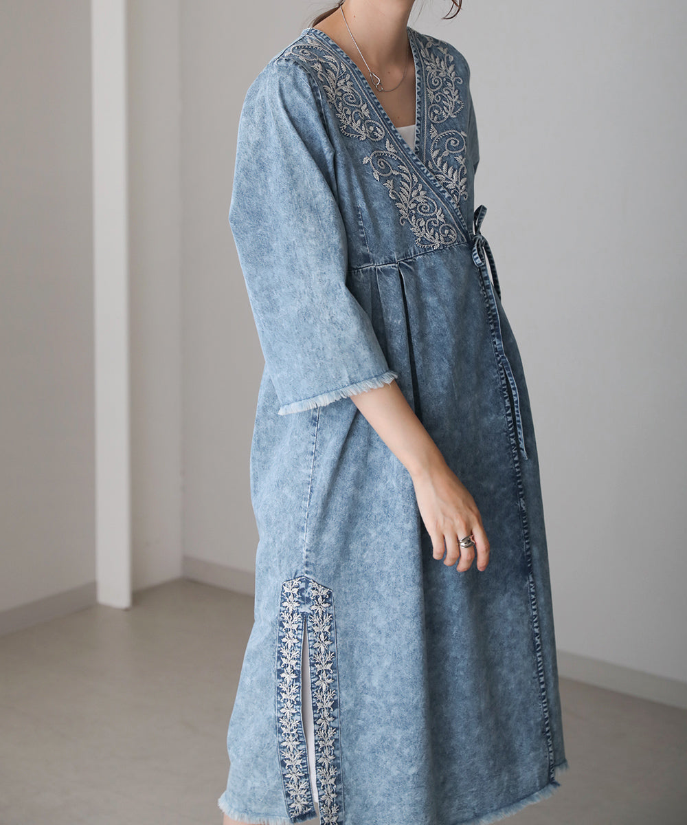 BouJeloud デニム刺繍ワンピース