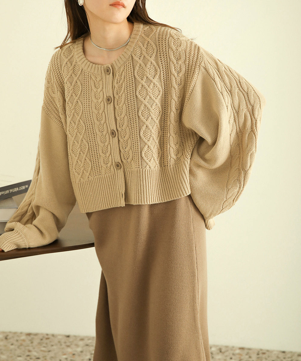 ケーブルカーデ+ジャンパーワンピースセット