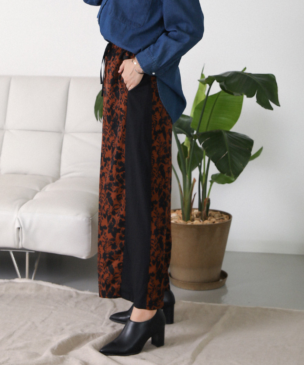 BouJeloud 単色花柄配色スリットパンツ