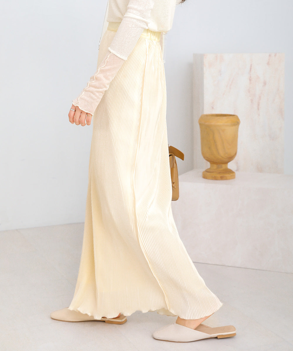 REVERSIBLE SHEER PLEATED SKIRT