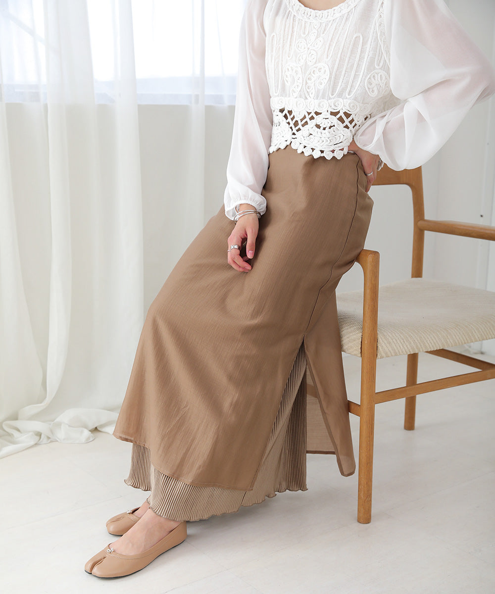 REVERSIBLE SHEER PLEATED SKIRT