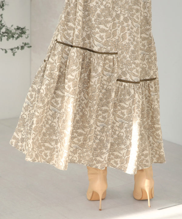 ミモレティアードスカート