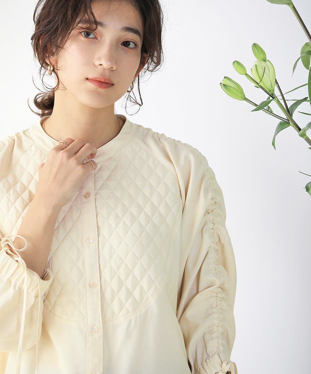 BouJeloud ドロストスリーブブラウス