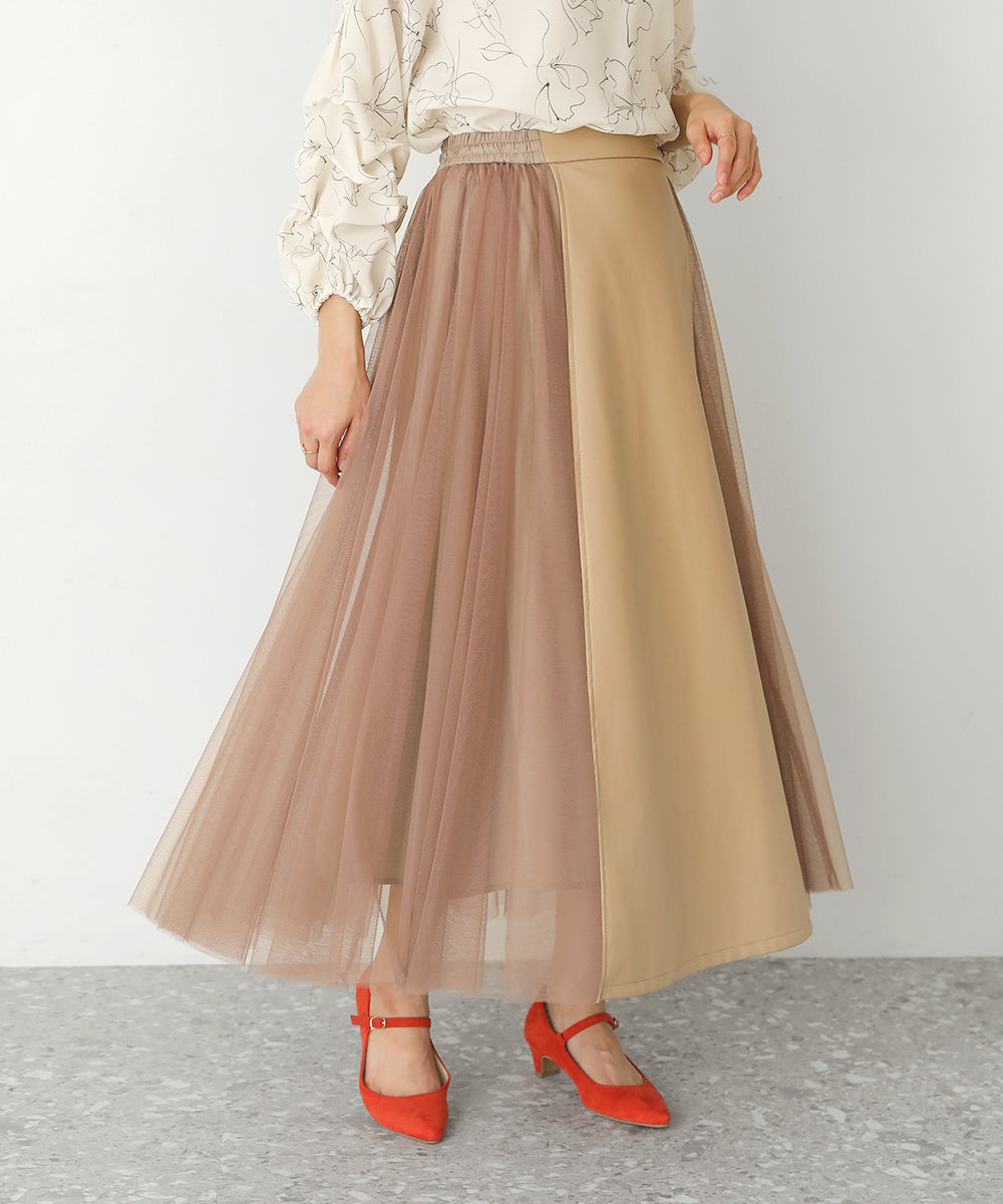 レザードッキングフレアスカート