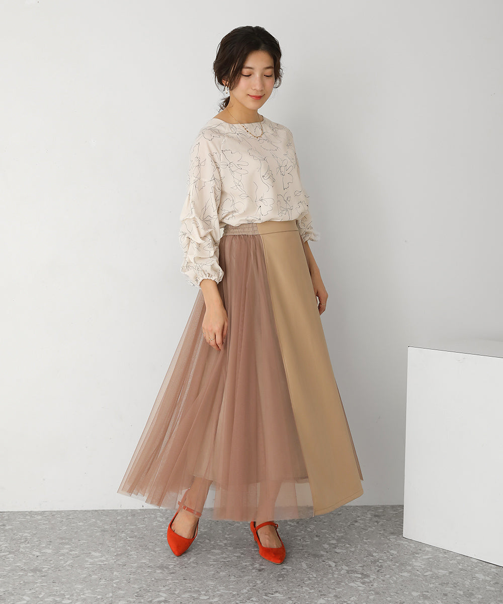 レザードッキングフレアスカート