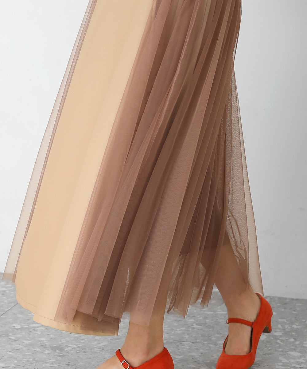 レザードッキングフレアスカート