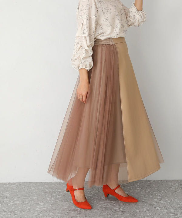 レザードッキングフレアスカート