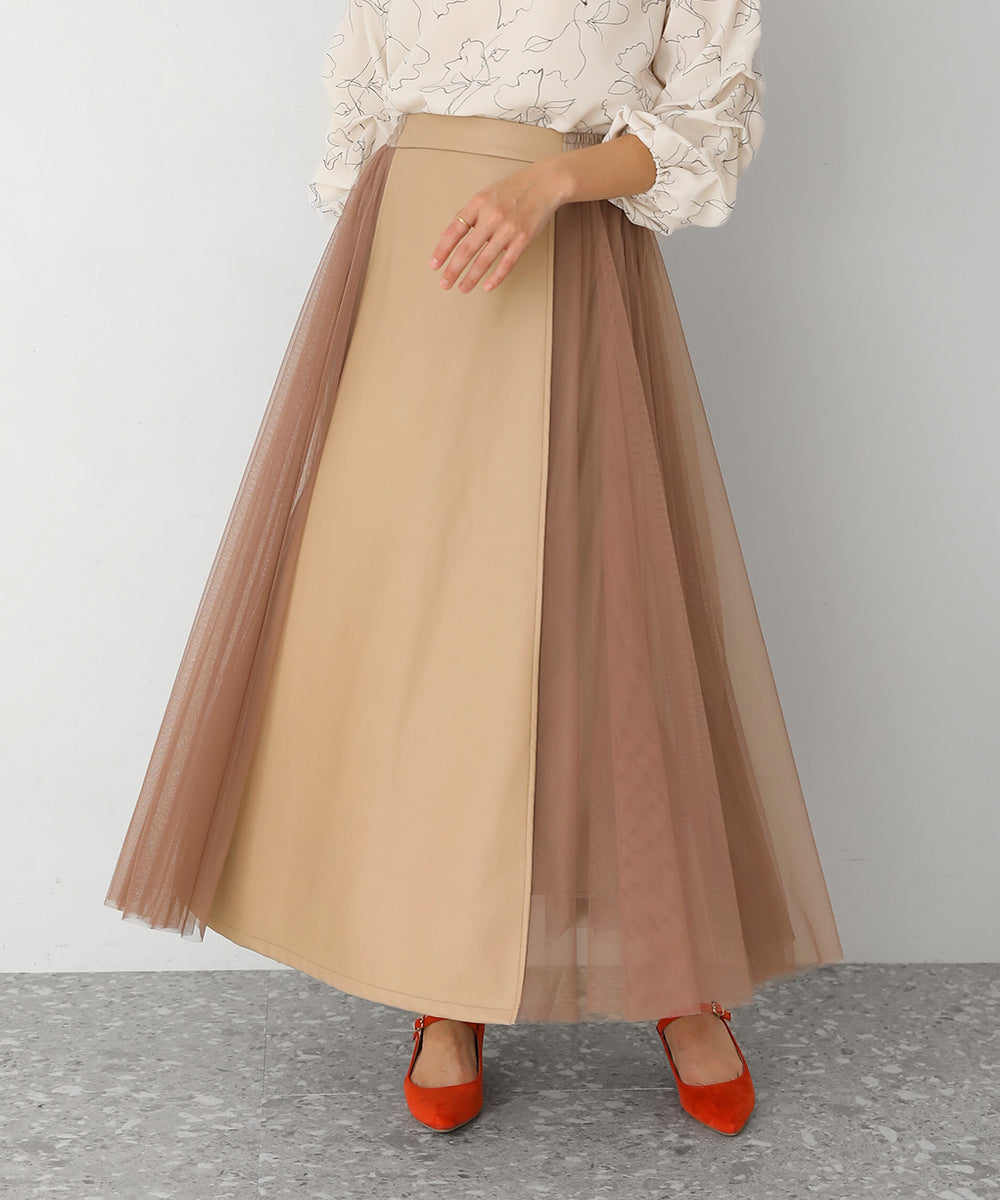 レザードッキングフレアスカート